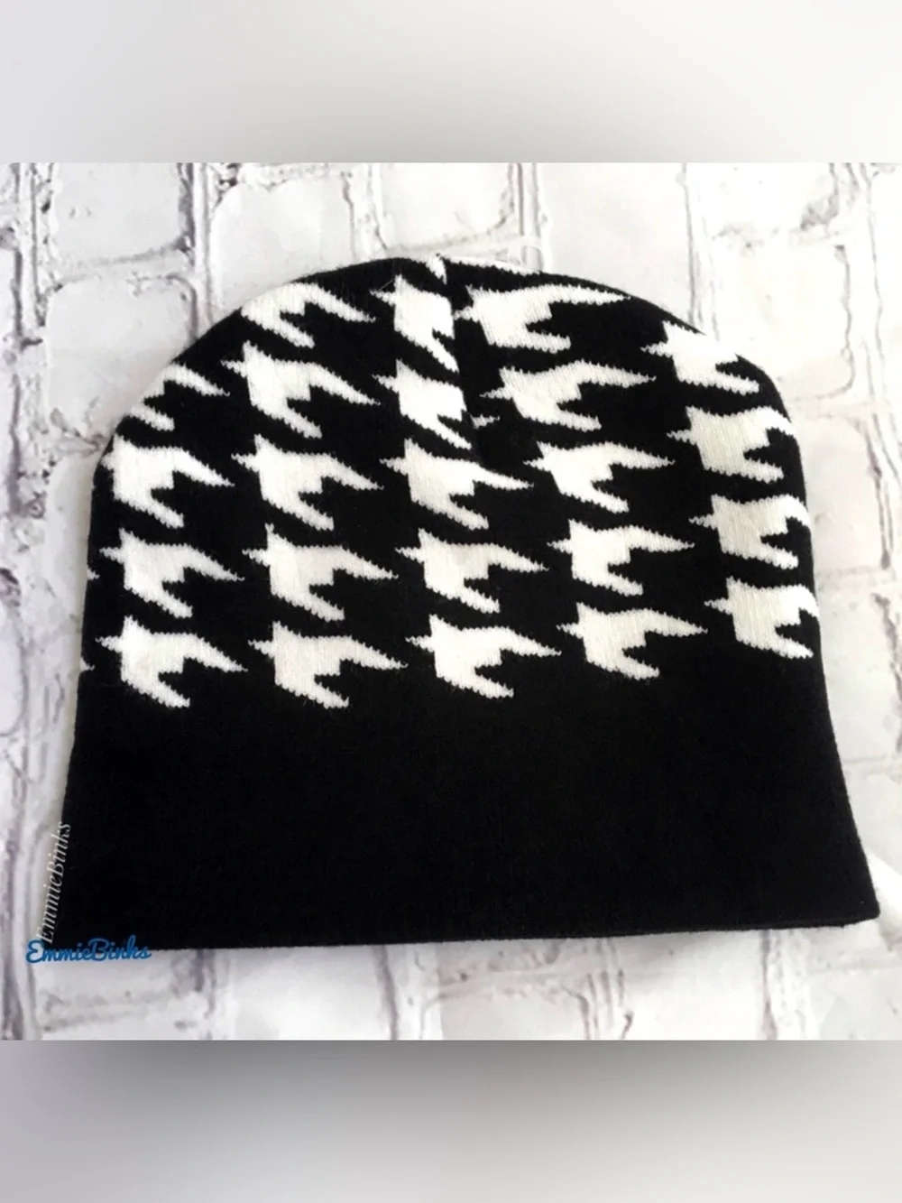 New University of Alabama Houndstooth Beanie Toboggan Hat / Lightweight Bama Hat